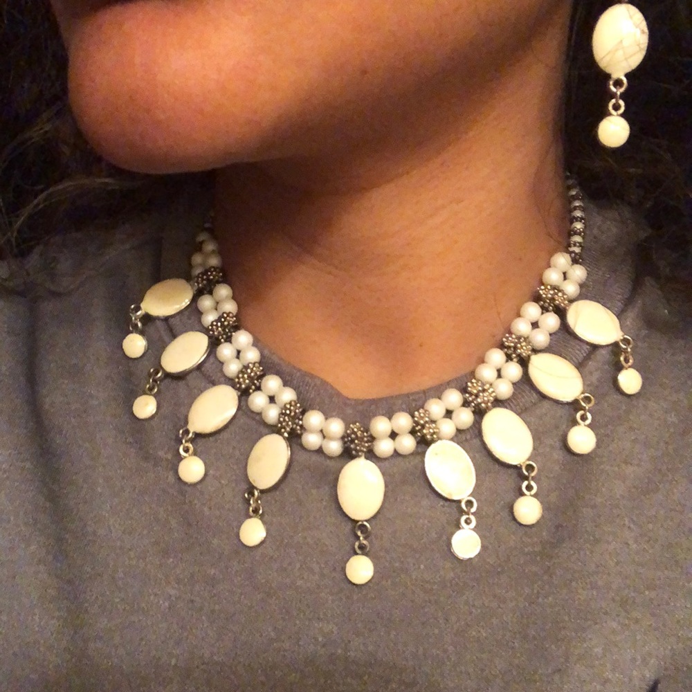 Tribal bib Indian boho bohemian style necklace - Picture 3 of 5